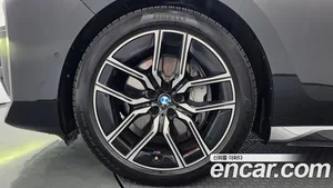 BMW 7-Series, 2023 — миниатюра 5