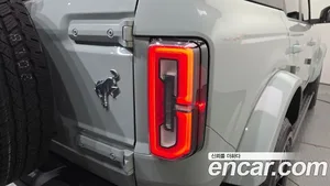 Ford Bronco, 2023 — миниатюра 8