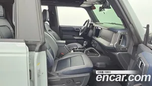 Ford Bronco, 2023 — миниатюра 15