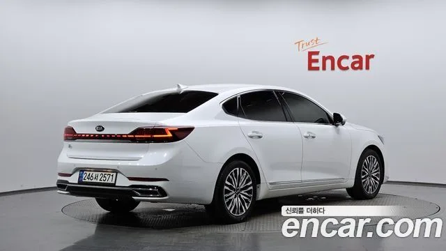 Kia K7, 2020 — фото автомобиля из Кореи