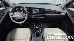 Kia Niro, 2023 — миниатюра 9