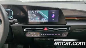 Kia Niro, 2023 — миниатюра 18