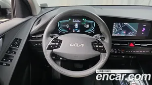 Kia Niro, 2023 — миниатюра 19