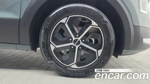 Kia Niro, 2023 — миниатюра 6