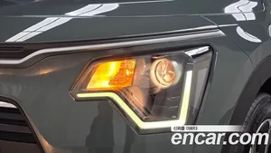 Kia Niro, 2023 — миниатюра 7
