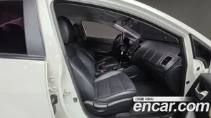 Kia K3, 2017 — миниатюра 13