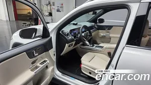 Mercedes-Benz EQB, 2025 — миниатюра 13