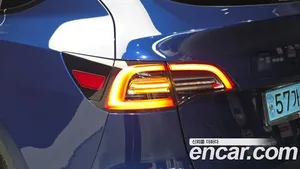 Tesla Model Y, 2021 — миниатюра 9