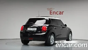 Mini Cooper, 2019 — миниатюра 1