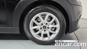 Mini Cooper, 2019 — миниатюра 4