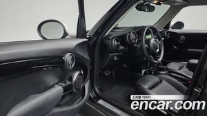 Mini Cooper, 2019 — миниатюра 12