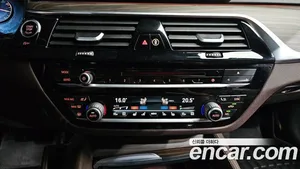 BMW 5-Series, 2017 — миниатюра 23