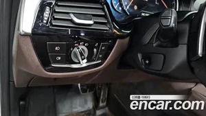 BMW 5-Series, 2017 — миниатюра 26