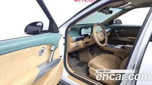 Genesis GV60, 2023 — миниатюра 12