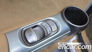 Genesis GV60, 2023 — миниатюра 24