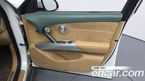 Genesis GV60, 2023 — миниатюра 13