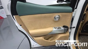 Genesis GV60, 2023 — миниатюра 14
