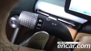 Genesis GV60, 2023 — миниатюра 27