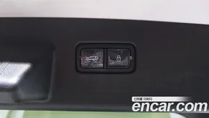 Genesis GV60, 2023 — миниатюра 28