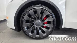Tesla Model Y, 2022 — миниатюра 5