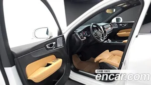 Volvo XC60, 2024 — миниатюра 10
