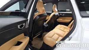 Volvo XC60, 2024 — миниатюра 11