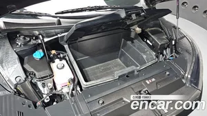Kia EV6, 2022 — миниатюра 6