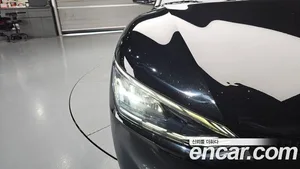 Kia EV6, 2022 — миниатюра 8