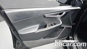 Kia EV6, 2022 — миниатюра 14