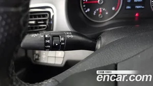 Kia Stonic, 2018 — миниатюра 18