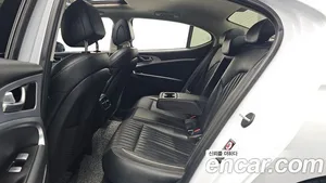 Genesis G70, 2019 — миниатюра 16