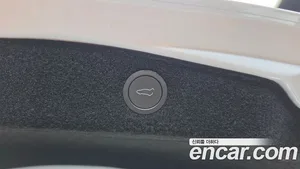 Tesla Model 3, 2024 — миниатюра 24
