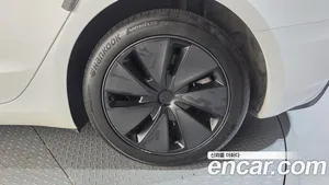 Tesla Model 3, 2024 — миниатюра 6