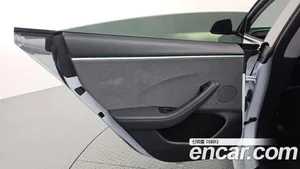Tesla Model 3, 2024 — миниатюра 14
