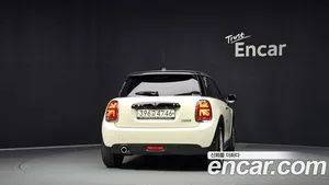 Mini Cooper, 2020 — миниатюра 4