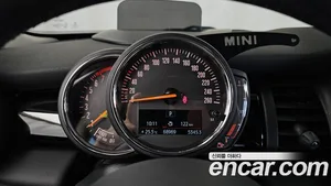 Mini Cooper, 2020 — миниатюра 8