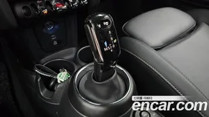 Mini Cooper, 2020 — миниатюра 9