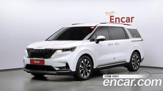 Kia Carnival, 2021 — фото автомобиля из Кореи