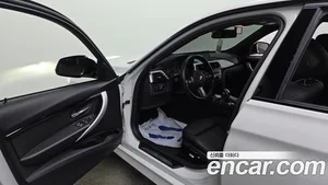 BMW 3-Series, 2018 — миниатюра 13
