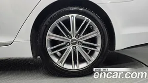 Genesis G80, 2017 — миниатюра 6