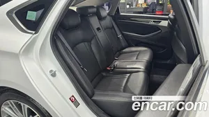 Genesis G80, 2017 — миниатюра 15