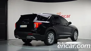 Ford Explorer, 2021 — миниатюра 2