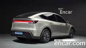 Tesla Model Y, 2026 — миниатюра 2
