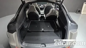 Tesla Model Y, 2026 — миниатюра 6