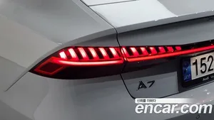 Audi A7, 2022 — миниатюра 9