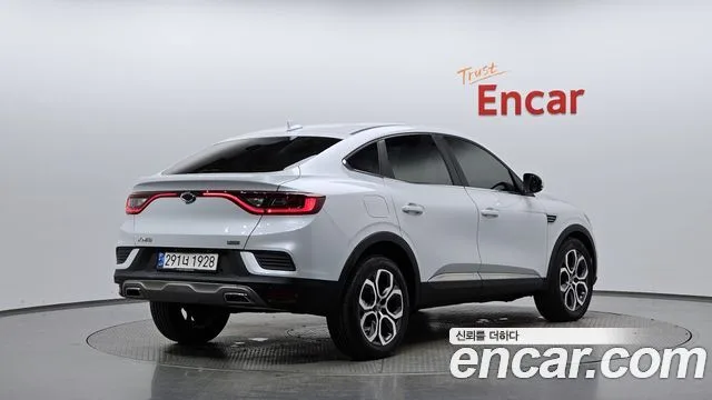 Renault XM3, 2021 — фото автомобиля из Кореи