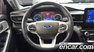 Ford Explorer, 2021 — миниатюра 13