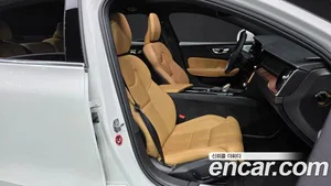 Volvo S60, 2021 — миниатюра 16