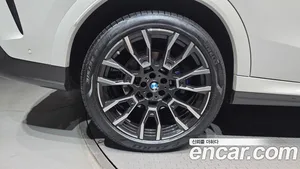 BMW X6, 2025 — миниатюра 5