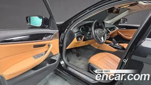 BMW 5-Series, 2018 — миниатюра 13